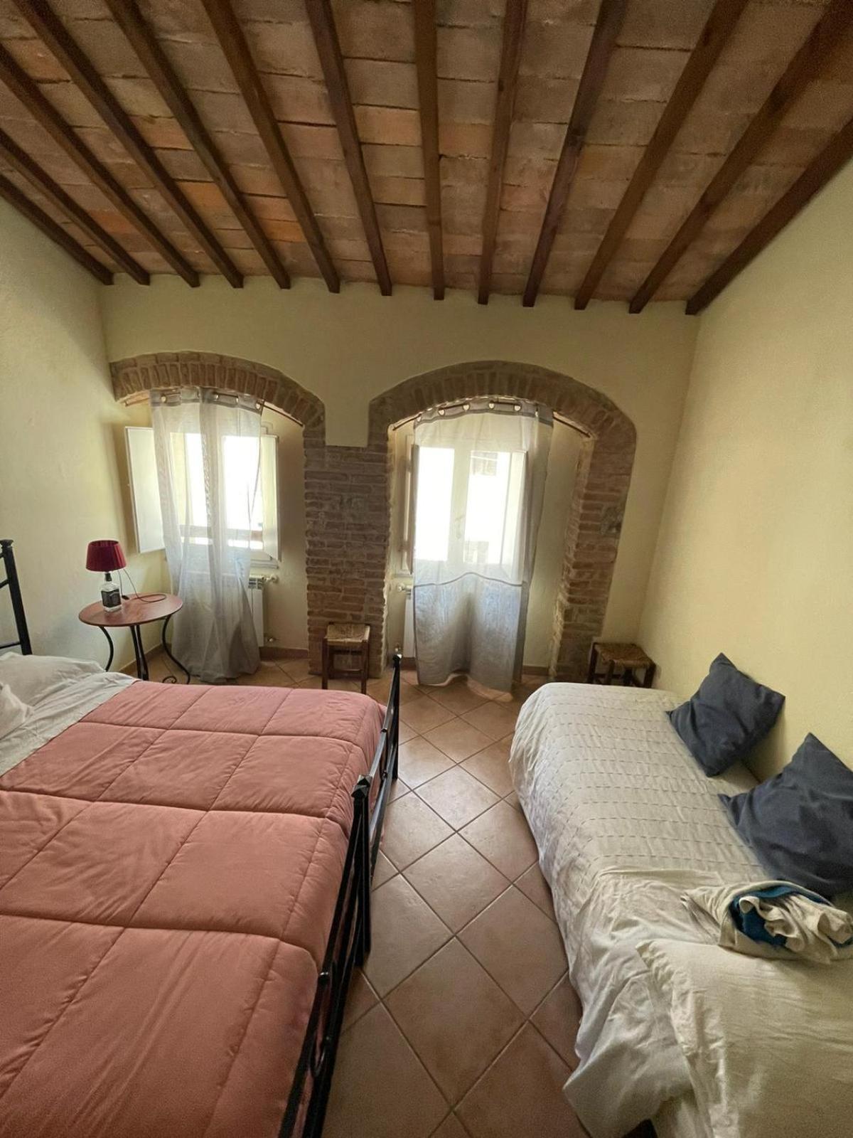 La Strega Ubriaca Bed and Breakfast Colle Val D'Elsa Exteriör bild